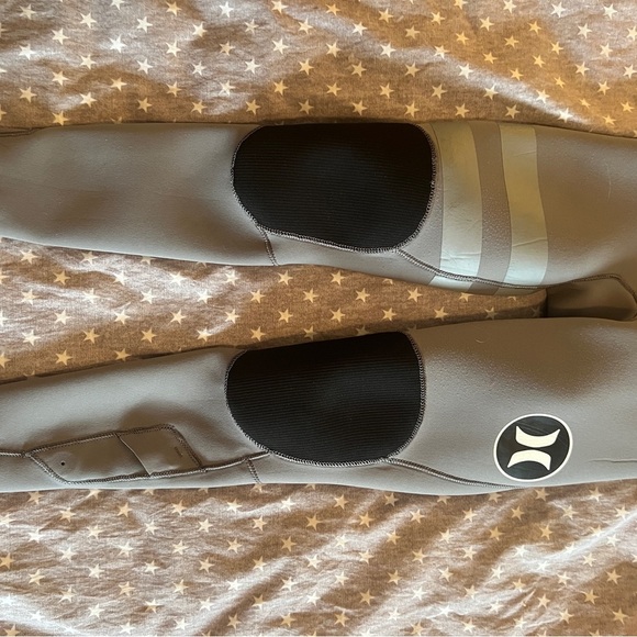 Hurley Youth 302 Fusion wetsuit with chest zip - size 12 EUC - Picture 8 of 11